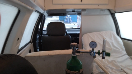 Imagem 10 de 12 de Chevrolet Ipanema Ambulancia