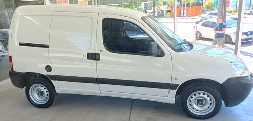 Imagen 9 de 17 de Peugeot Partner Furgon Motor Nafta 1.4 Con Gnc