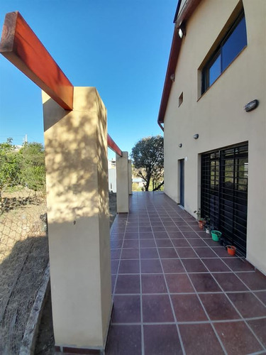 Casa En Venta Propiedad Exclusiva En Estancia Vieja A 900 Mts. De La Ruta 38 1 Ambientes