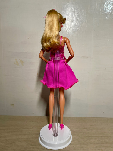 Muñeca Barbie Articulada (Usado)