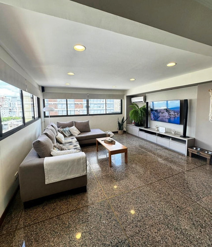 Piso Exclusivo De 4 Dormitorios En Venta ¡tu Nuevo Hogar Te Espera!