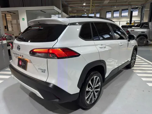 Toyota Corolla Cross 1.8 Hev Seg Cvt