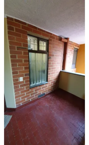 Venta Apartamento Salitre 86 Mts, Piso 2, Garaje, 4 Hab, 3 Baños