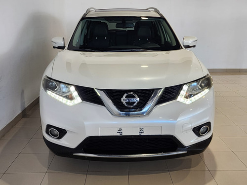 Nissan X-Trail 2.5 Exclusive 3 Row Mt