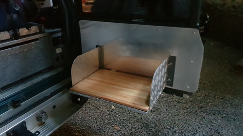 Mesa Retractil Para Camionetas - Puerta O Porton - Off Road