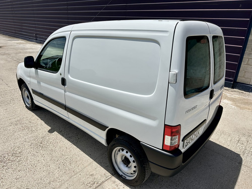 Peugeot Partner 1.6 Hdi Furgon Confort 92