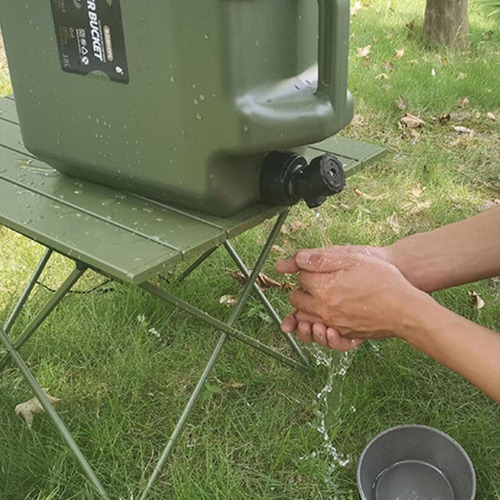 Outdoor Drinking Water Bucket With Faucet Pitcher
