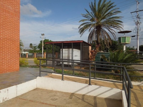 Imagen 11 de 14 de Local En Venta Mariaestela Boada #19-11163