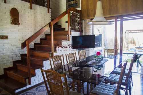 Casa En Venta En Playa Mansa, Punta Del Este, 4 Dormitorios- Ref: 19301