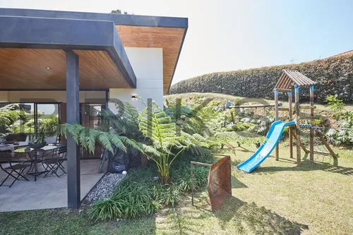 Casa En Venta En Llanogrande. Cod V50906