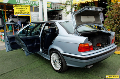 BMW Serie 3 2.5 325i E36