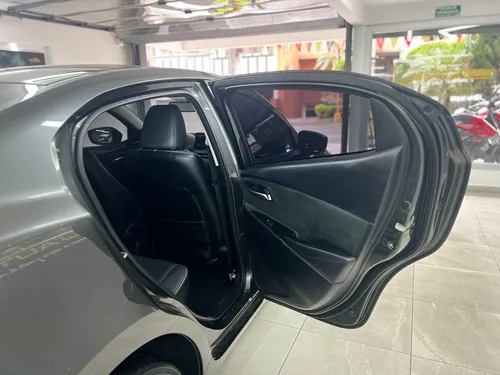 Mazda 2 Grand Touring LX AT 2023