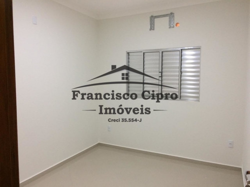 Imagem 8 de 20 de Casa À Venda No Bairro Jardim Paraíba - Aparecida/sp - Cs442