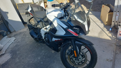 Se Vende Casi Nueva Con 500 Km Por No Uso, Conversable