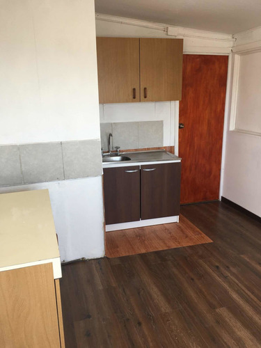 Imagen 8 de 12 de Arriendo Casa/lofts En Grupo De 4 Loft, Entradas Independtes