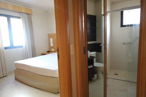 Imagem 11 de 15 de Flat Em Moema Bem Localizado Para Quem Busca Conforto E Sofisticação. - Sf25072