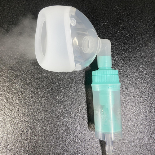 Copa Nebulizadora Y Máscara Inhaladora Acostada Para Gatos