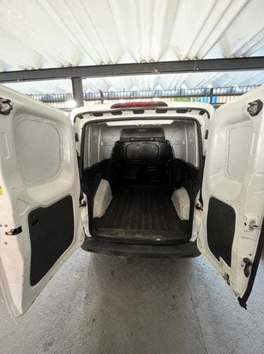 Imagem 9 de 10 de Fiat Fiorino Hd Wk E 2018