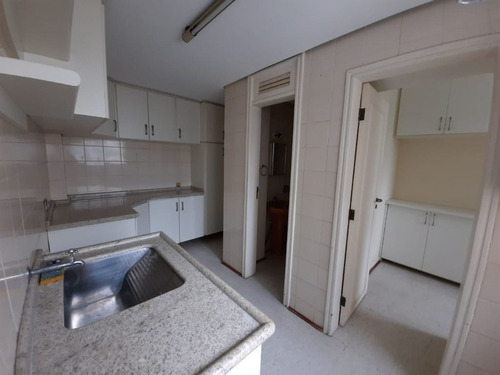 Imagem 8 de 28 de Casa Residencial De 450m² No Pantanal. - Ca1750