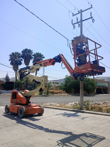 Plataforma Articulada JLG E400ajpn Año 2014 En Queretaro