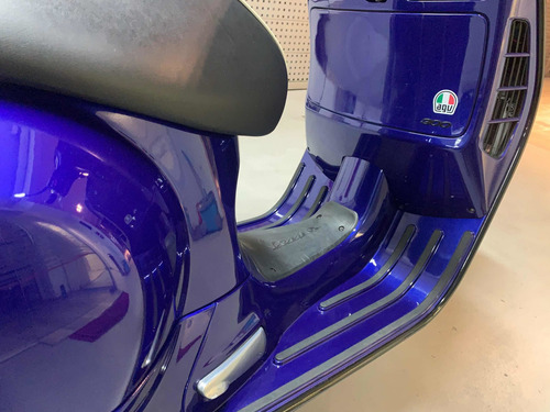 Vespa Gts 300