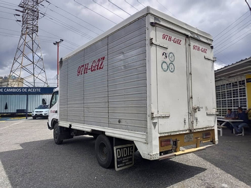 Imagen 7 de 15 de Toyota Dyna Cava
