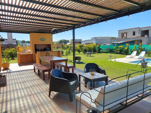 Imagen 1 de 25 de Venta De Casa En San Matias