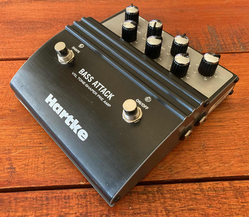 Pedal Hartke Bass Attack Pre Amp Bajo