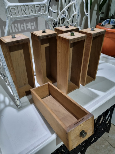 Cajones Madera Pino Brasil Antiguo Para Ordenar Herramientas (Usado)