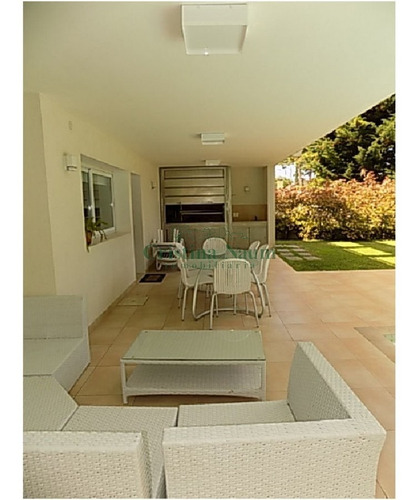 Excelente Casa En Boulevard Park. Mansa- Ref: 18116