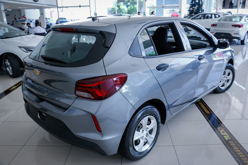 Imagem 4 de 7 de Chevrolet Onix 1.0 (flex)