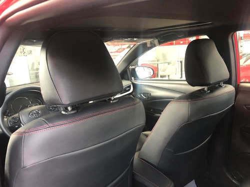 Toyota Yaris Sport Mecánico