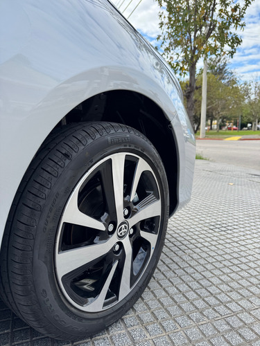 Toyota Yaris 1.5 107cv Xls Cvt