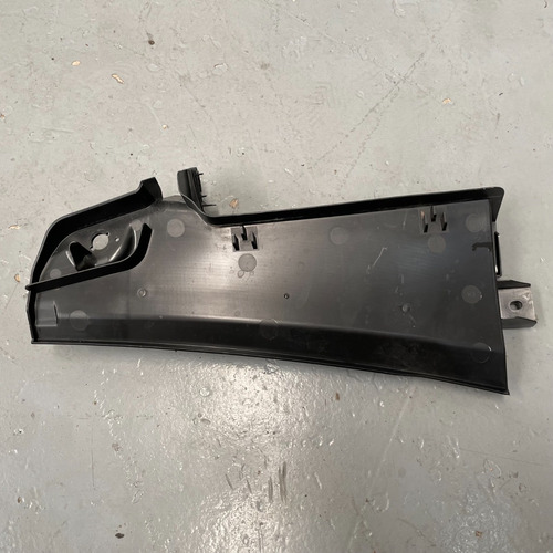 Moldura Acabamento Externo Caixa Ar Cond. Bmw 320i F30 2013