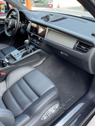Porsche Macan 2024