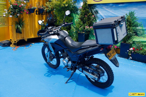 Honda Xre 300