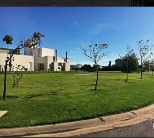 Venta Terreno / Lote Nordelta Los Alisos