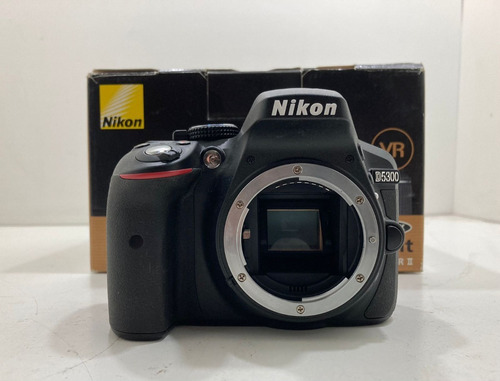 Camara De Fotos Nikon D5300 18-55vr2 Kit Black