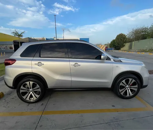 Suzuki Vitara Live 2022 Motor 1.6 Automática 30.000 Kilómet
