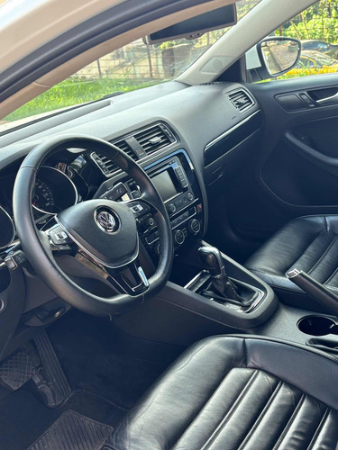 Volkswagen Jetta 2.0 Tsi Highline 4p
