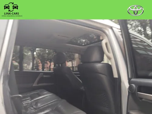 Toyota Land Cruiser Lc200 Sahara V8 Blindaje Nivel 2+