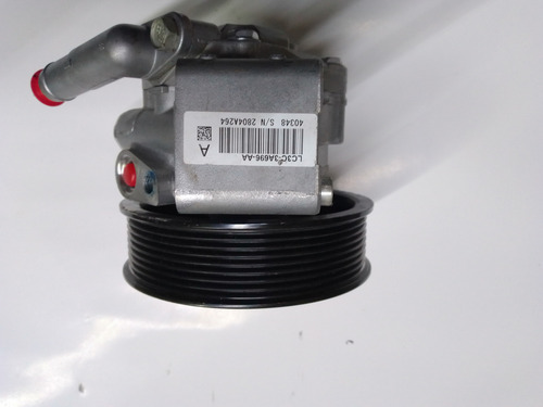 Bomba De Direccion Ford F250 F350 F450 20-23 Super Duty (Usado)