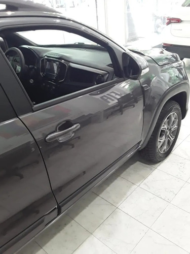 Imagen 18 de 25 de Fiat Strada Volcano Full 0km Permuta Llave Por Llave Usado B
