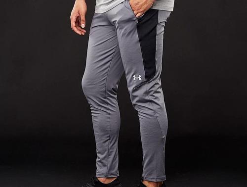 Pantalon Under Armour Chupin