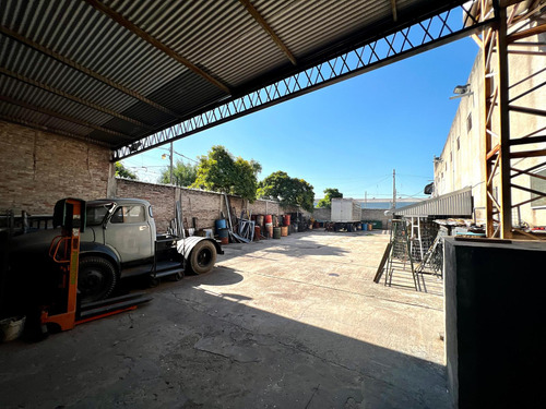 Galpon - 1860 Mts - Tarija 80 - Merlo