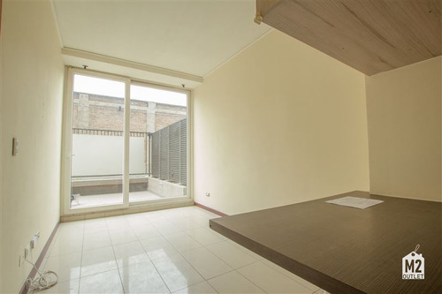 5% Off Departamento En Venta De 1 Dorm. En Independencia