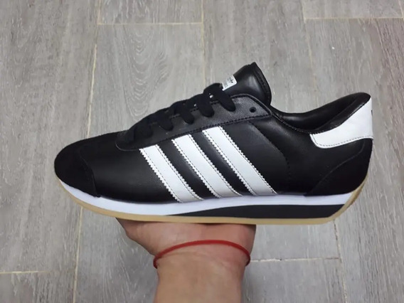 Tenis Negros Con Raya Blanca Online Sales, UP TO 56% OFF |  www.editorialelpirata.com