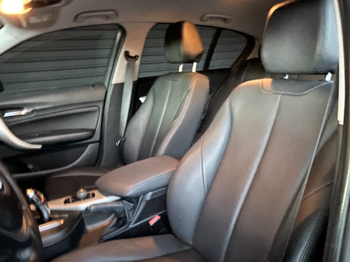 Imagen 10 de 14 de Bmw 120i Urban Line Año:2016