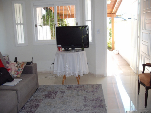 Imagem 10 de 17 de Casa Sobrado 2d No Bairro Aberta Dos Morros - 709