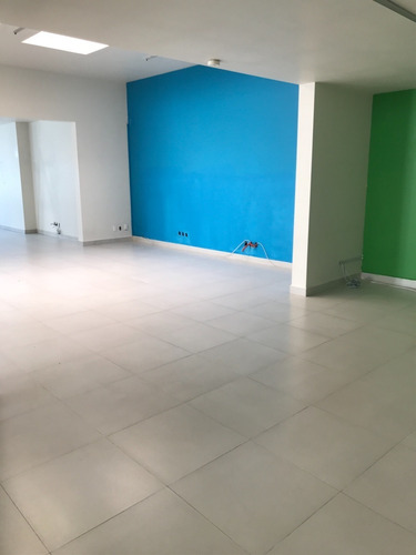 Casa Con Uso De Suelo Comercial Y Para Oficina En Polanco